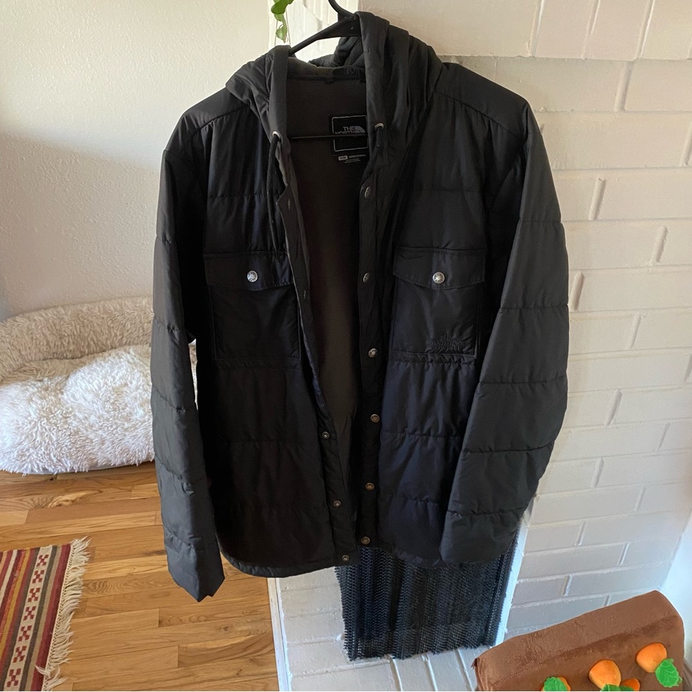 The North Face Men's Black Hooded Puffer Jacket